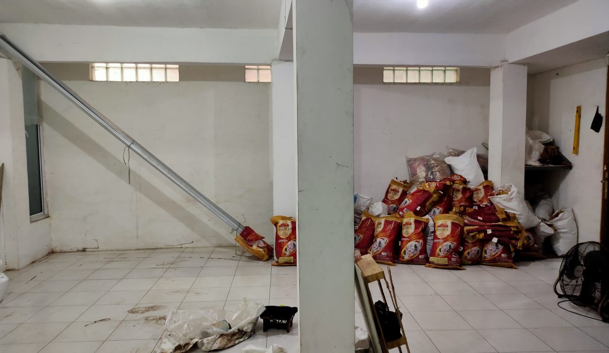 12. Lt 1 - Ruang Gudang 2