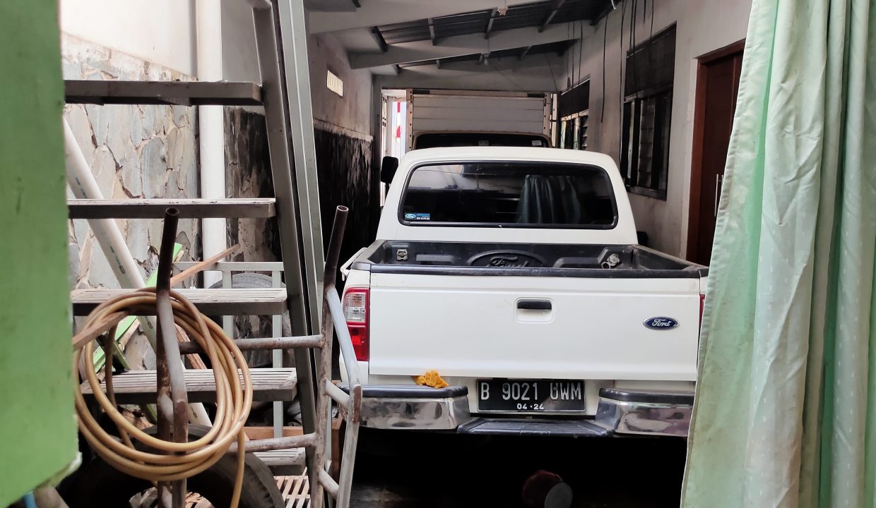 24. Lt 1 - Parkiran Samping