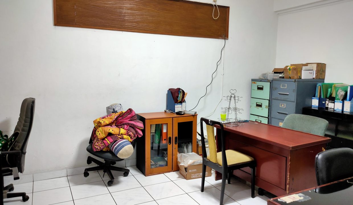 6. Lt 1 - Ruang Kantor Tengah