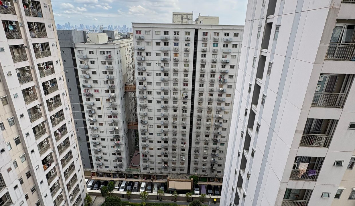 WhatsApp Image 2025-05-17 at 09.42.17 (2)