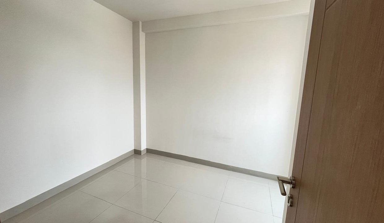 WhatsApp Image 2025-10-06 at 13.22.08 (3)